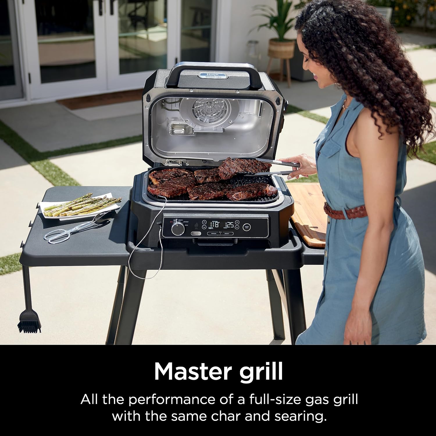Ninja Woodfire Outdoor XL Grill & Smoker photo 2