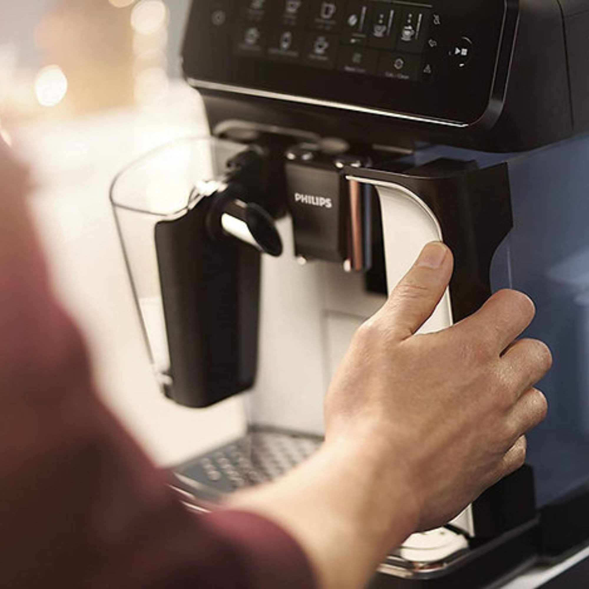 Philips 3200 Series Fully Automatic LatteGo Espresso photo 6