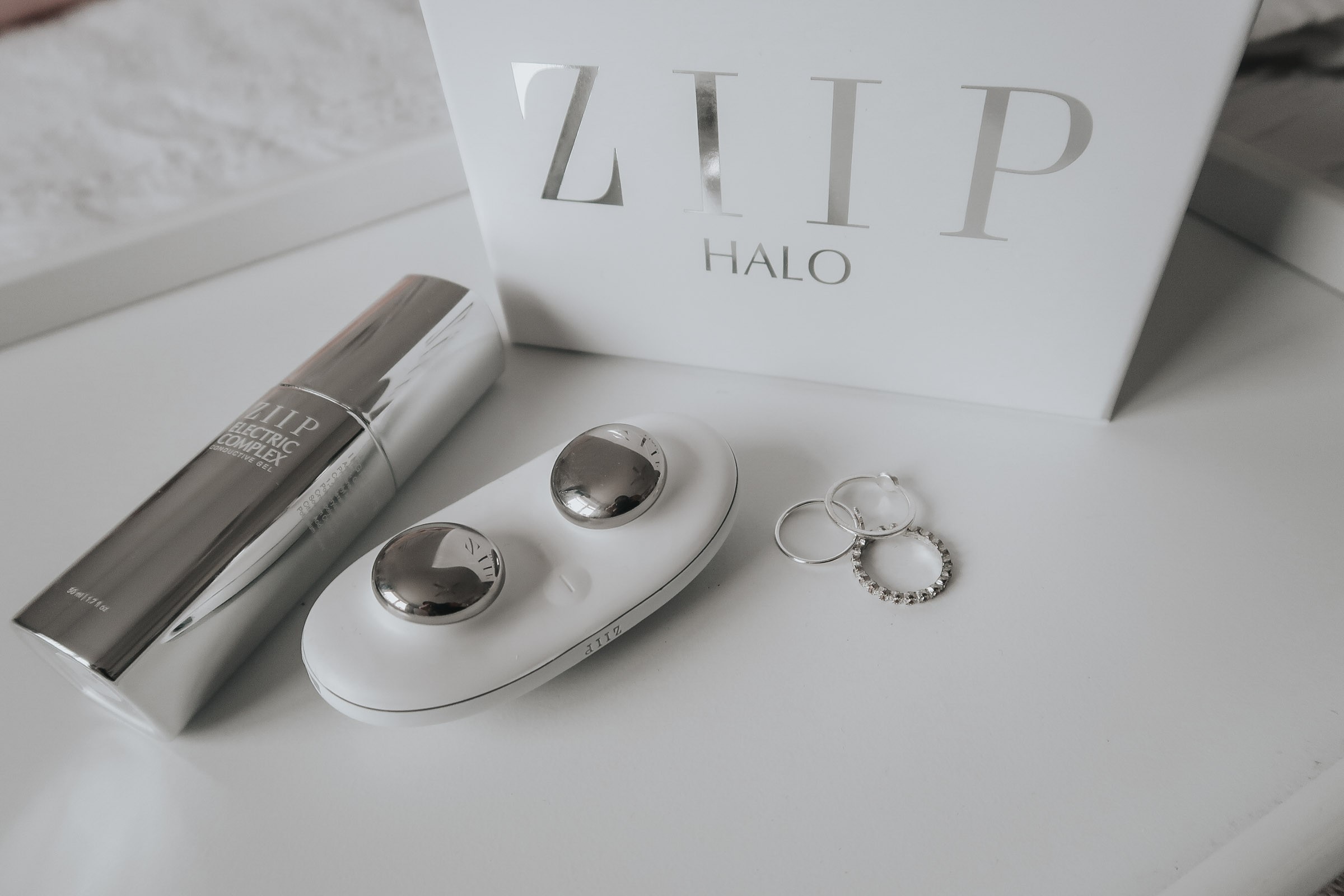 ZIIP HALO Microcurrent & Nanocurrent Dual Device photo 2